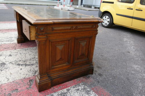 grand-bureau-2